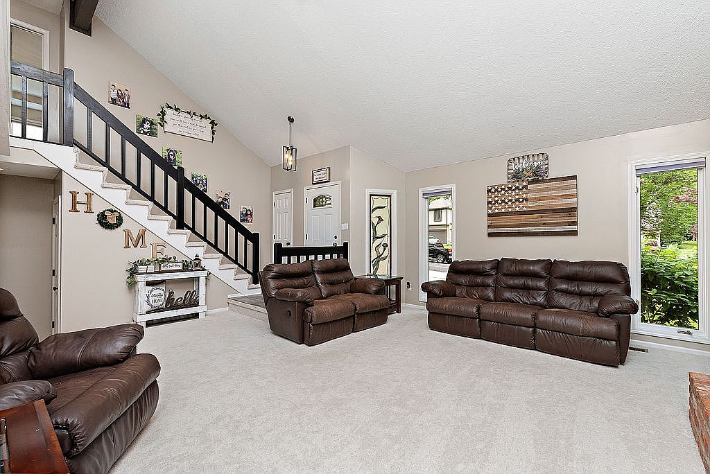 8939 Twilight Lane — photo 7