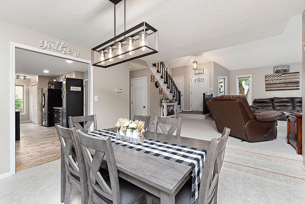 8939 Twilight Lane — photo 10