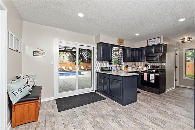 8939 Twilight Lane — photo 78