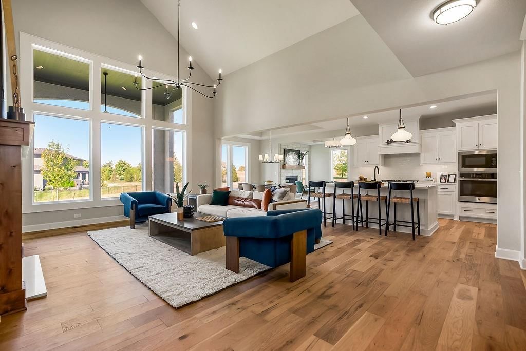 17508 Manor Street, Overland Park, KS