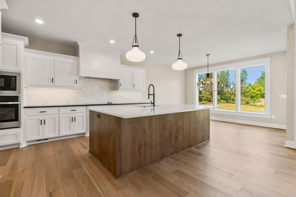 15840 Granada Street — photo 10