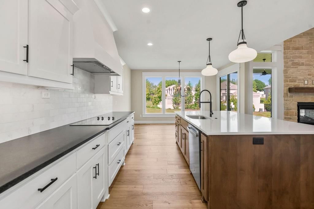 15840 Granada Street — photo 11