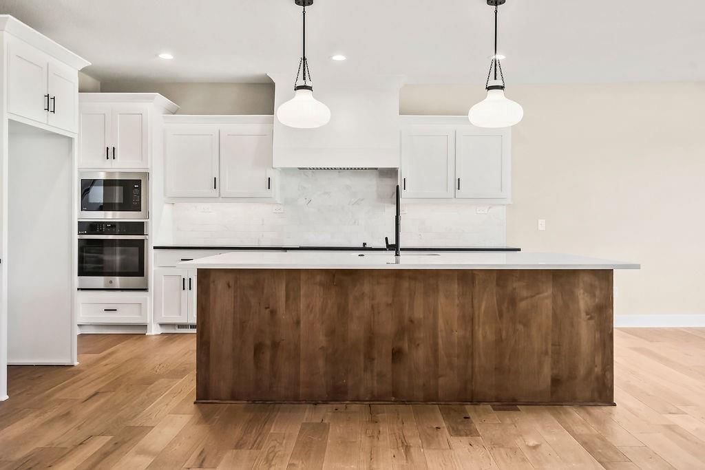 15840 Granada Street — photo 14