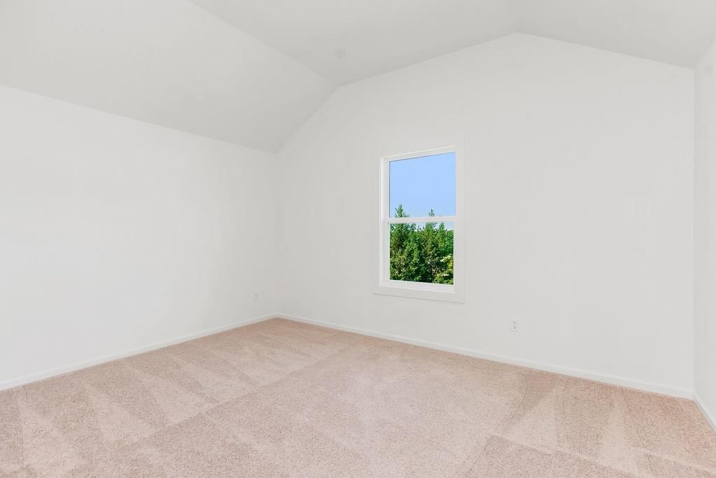 15840 Granada Street — photo 28