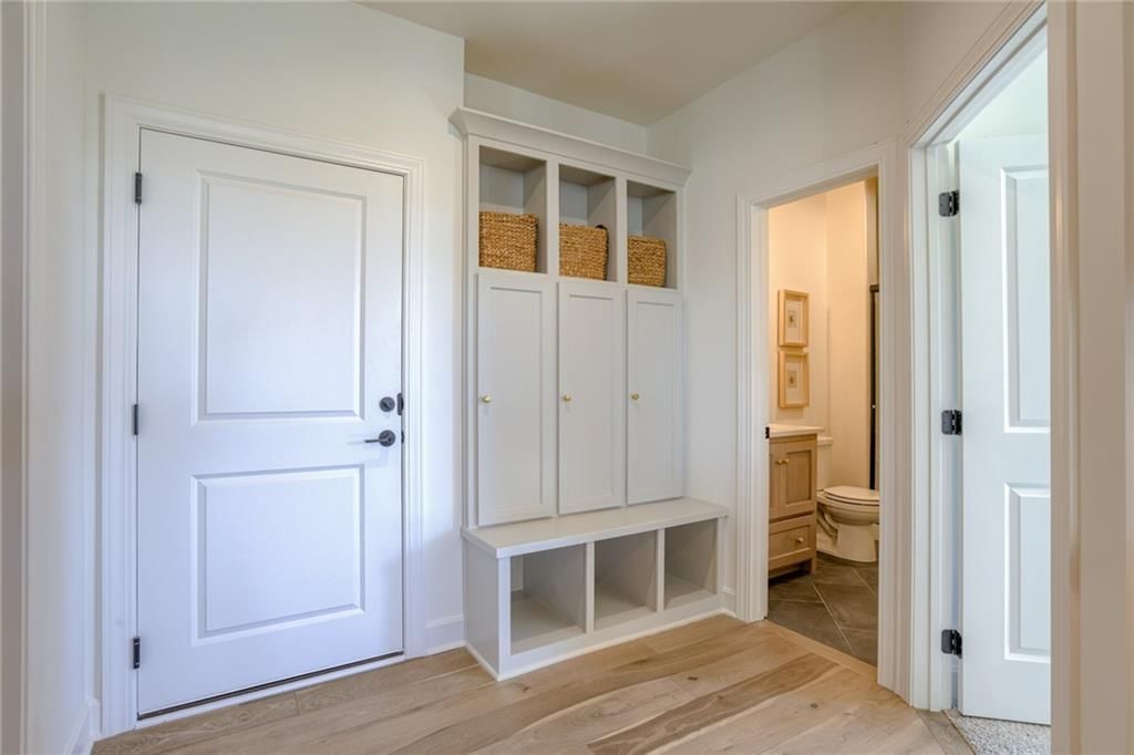 2432 W 177th Street — photo 22