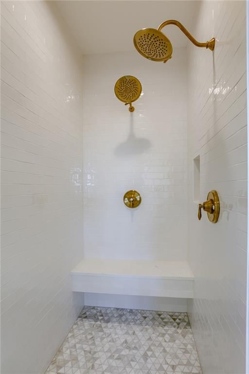2432 W 177th Street — photo 31