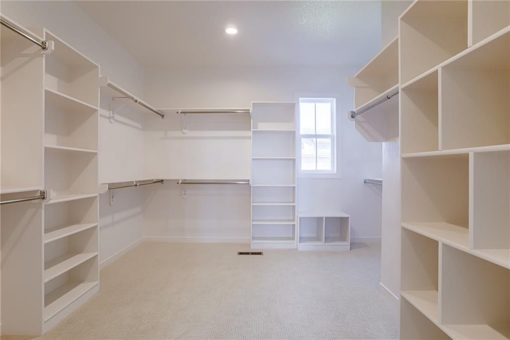 2432 W 177th Street — photo 32