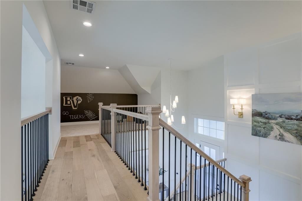 2432 W 177th Street — photo 33