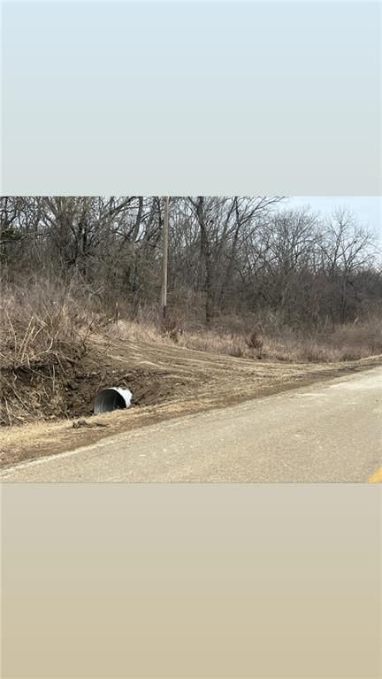 00002 Ferguson Road — photo 2