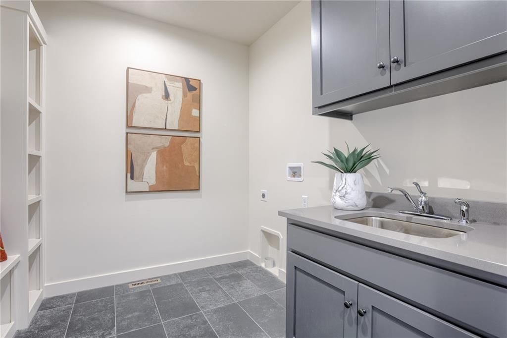 17501 Manor Street — photo 24