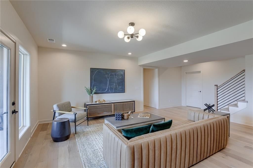 17501 Manor Street — photo 43