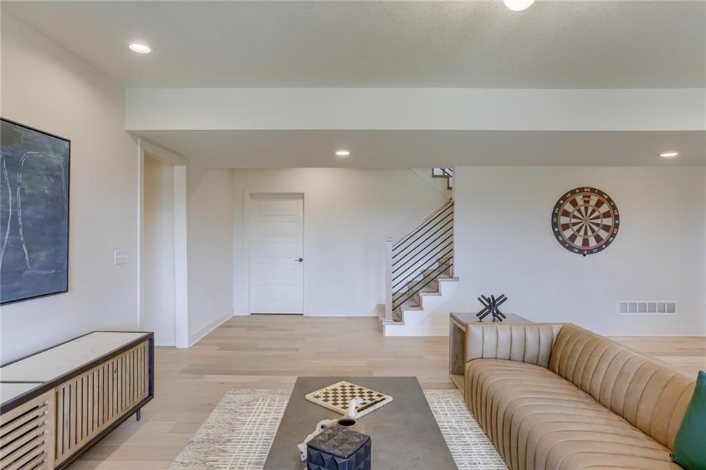 17501 Manor Street — photo 44