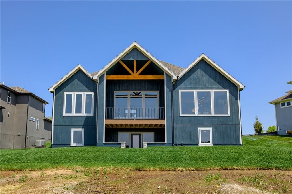 17501 Manor Street — photo 46