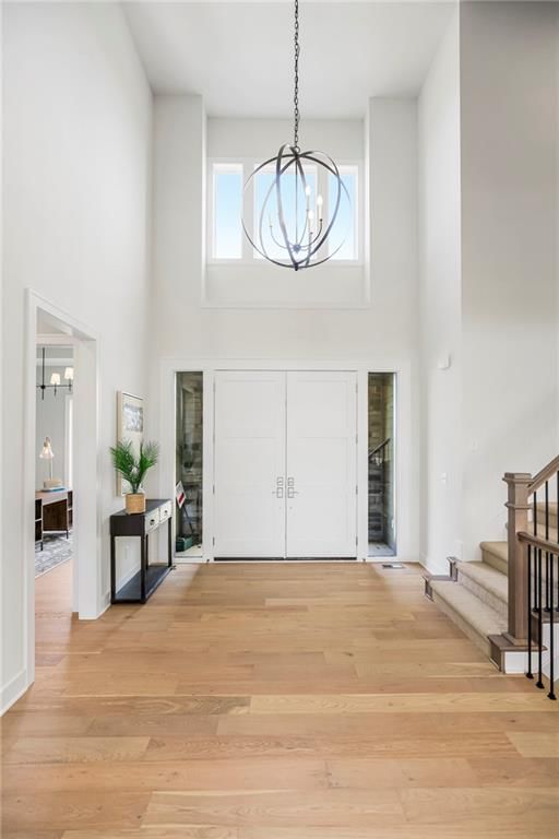 2513 W 177th Street — photo 3