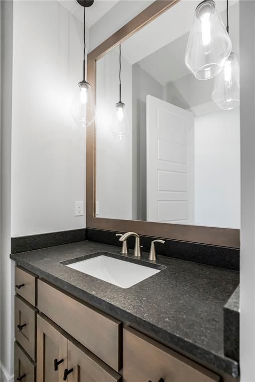 2513 W 177th Street — photo 16