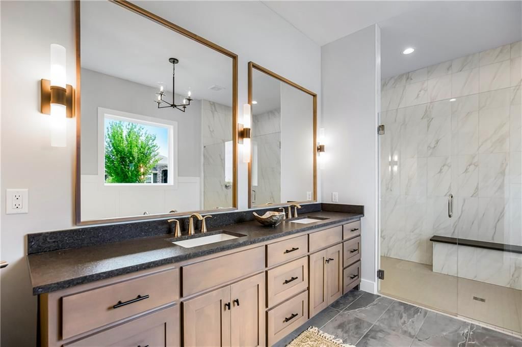 2513 W 177th Street — photo 22