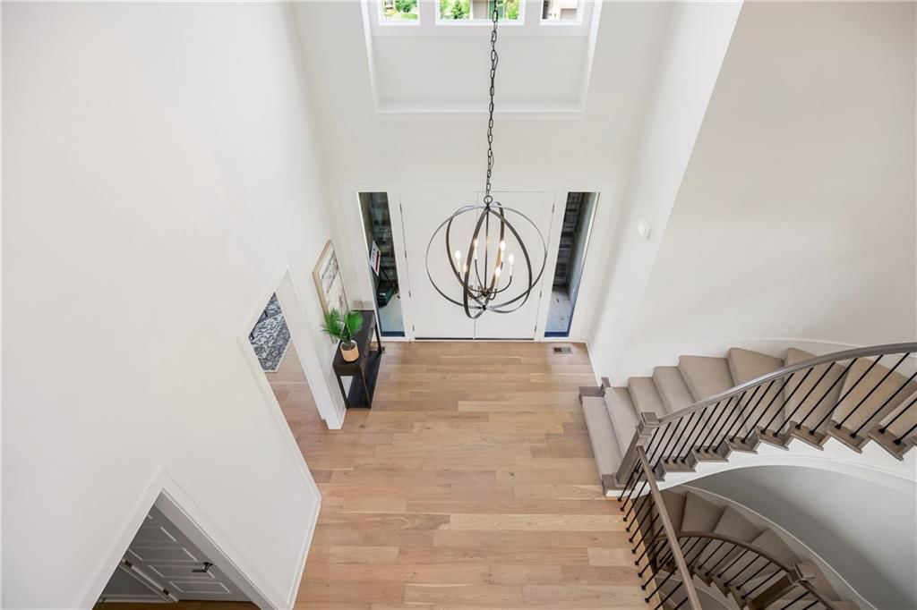 2513 W 177th Street — photo 28