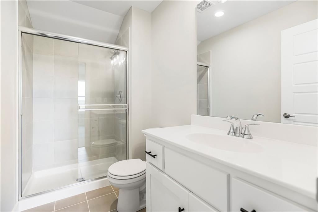 2513 W 177th Street — photo 32