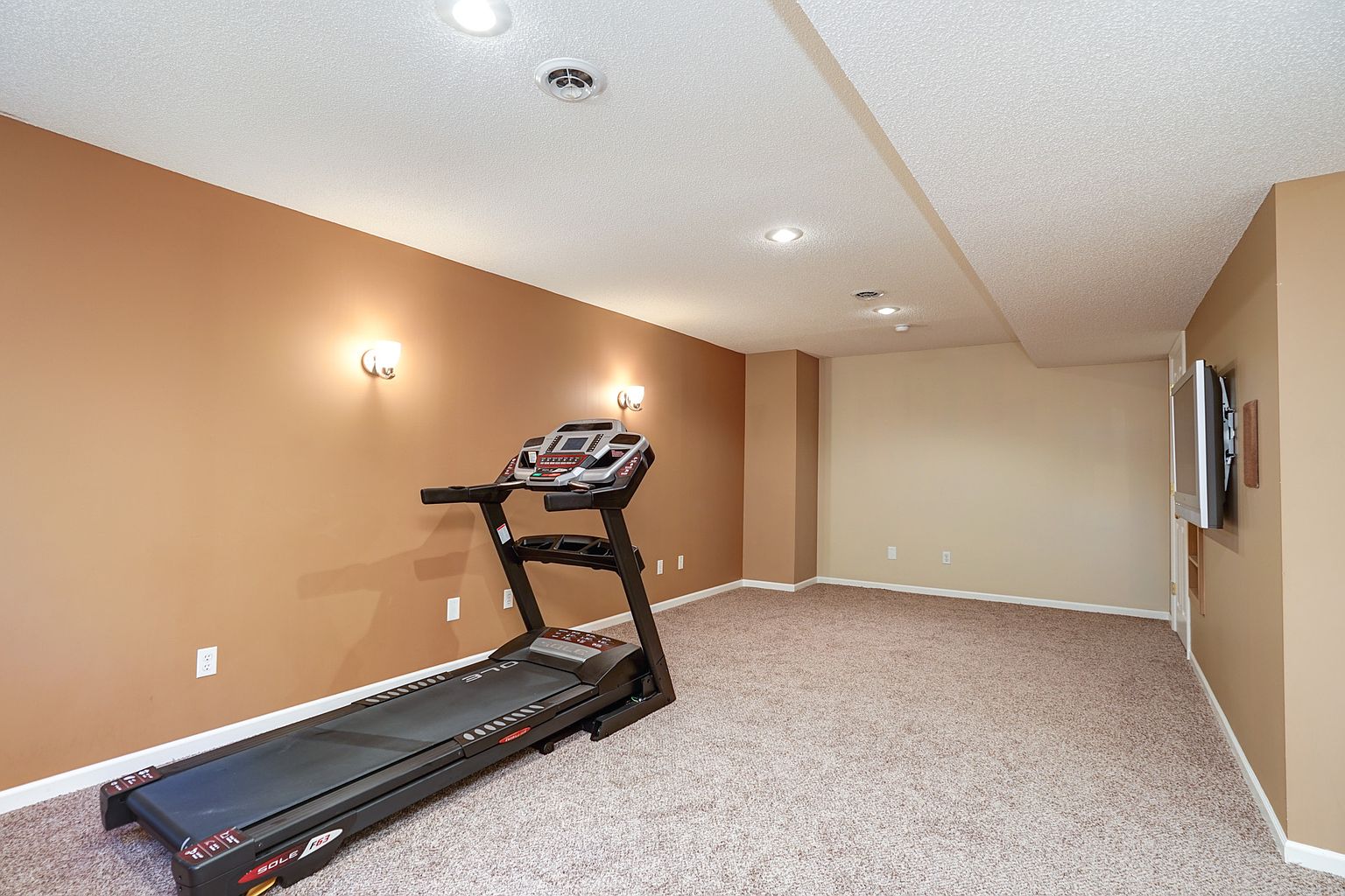 15225 W 139th Terrace — photo 35
