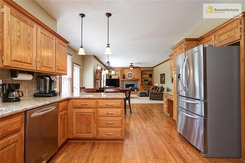 15225 W 139th Terrace — photo 55