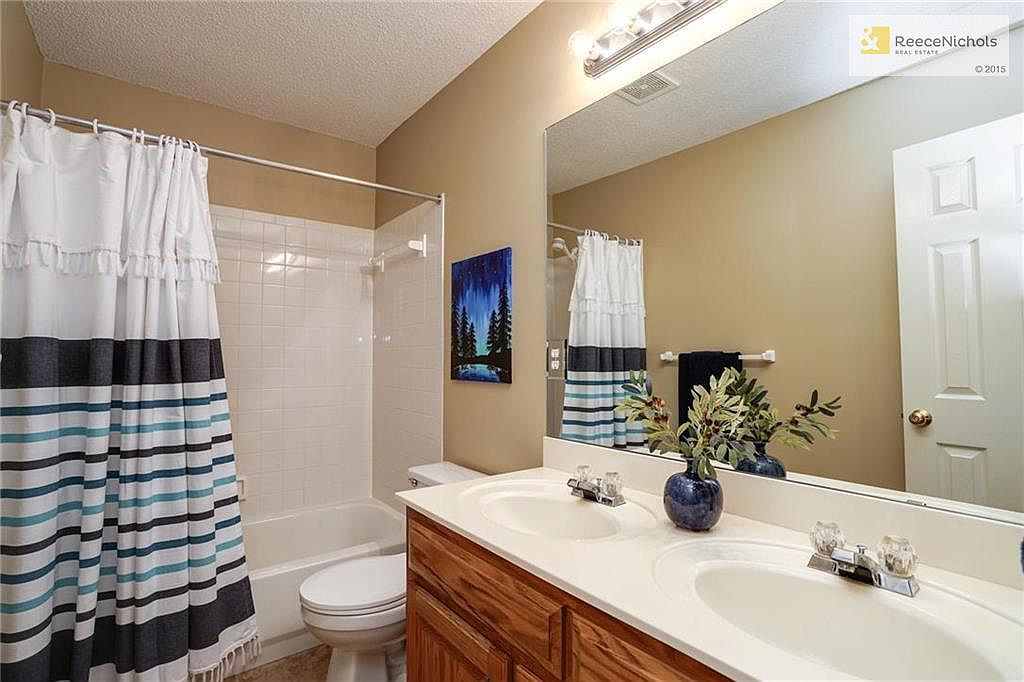 15225 W 139th Terrace — photo 73