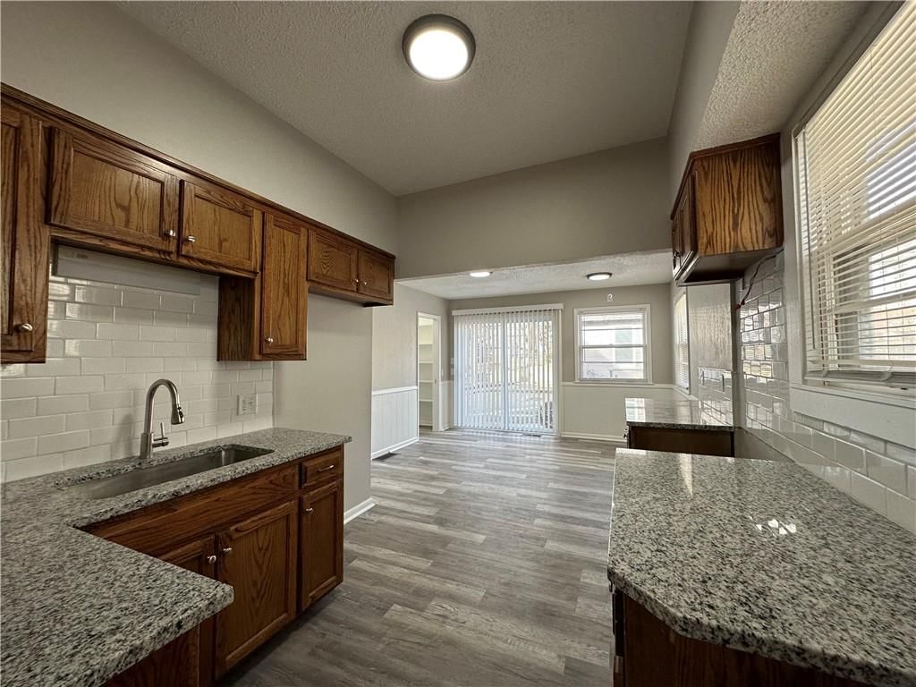 1410 Tauromee Avenue — photo 12