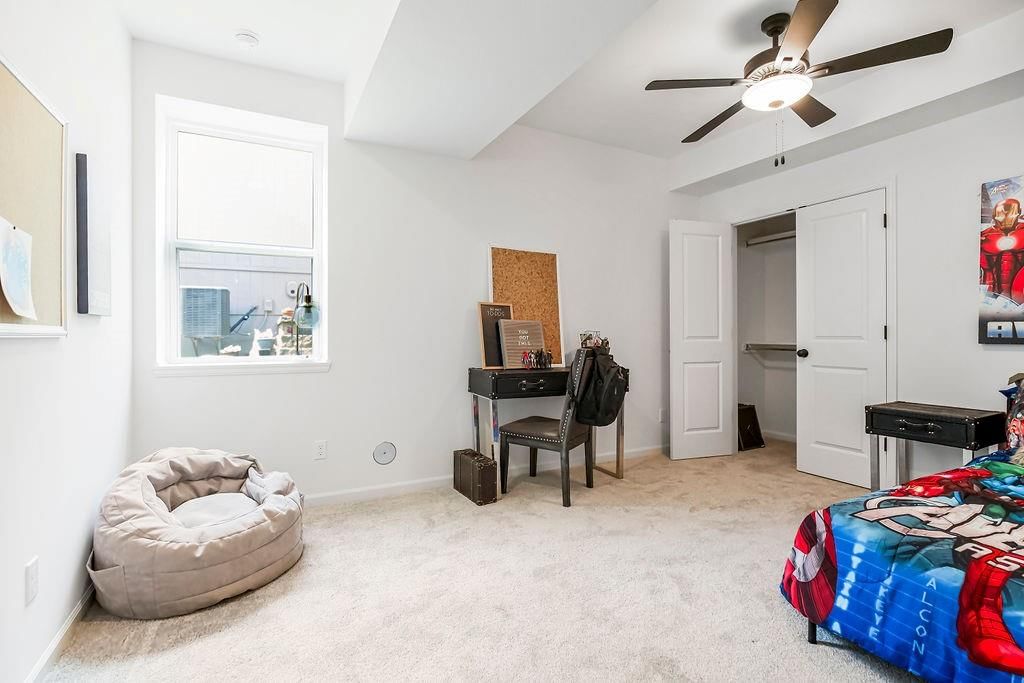 2509 W 180th Street — photo 12