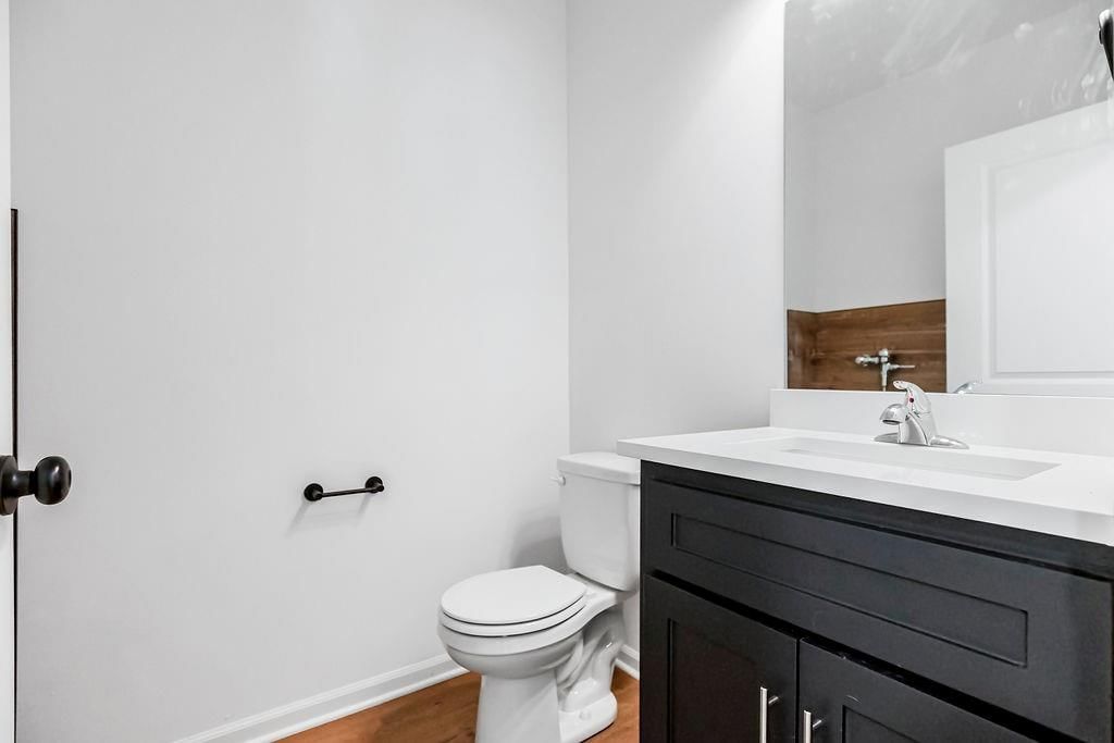 2509 W 180th Street — photo 13