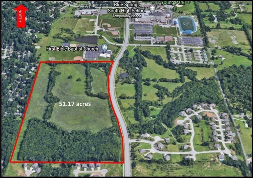 Photo 2 of 21 - 1471 SE Adams Dairy Parkway