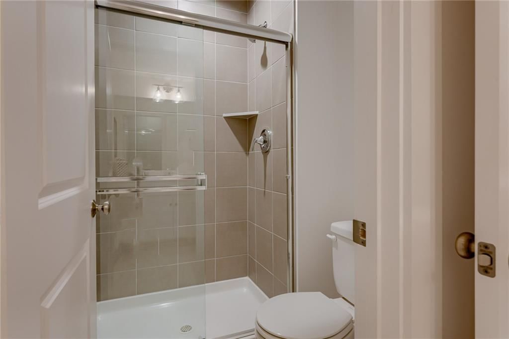 17909 Manor Street — photo 71