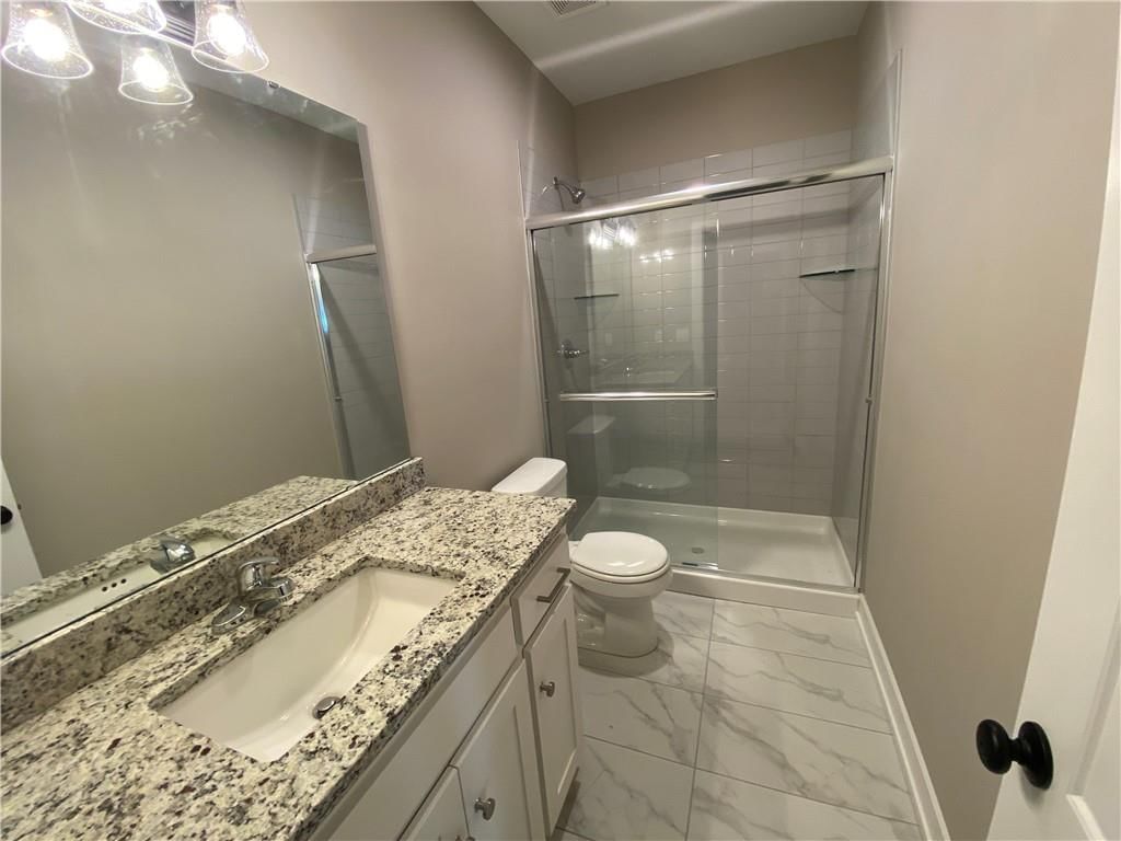 Photo 19 of 25 - 7440 N Lamar Drive