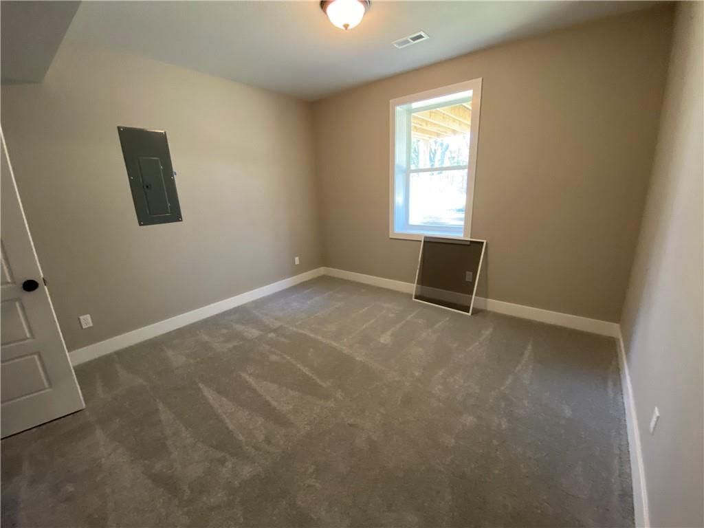 Photo 21 of 25 - 7440 N Lamar Drive