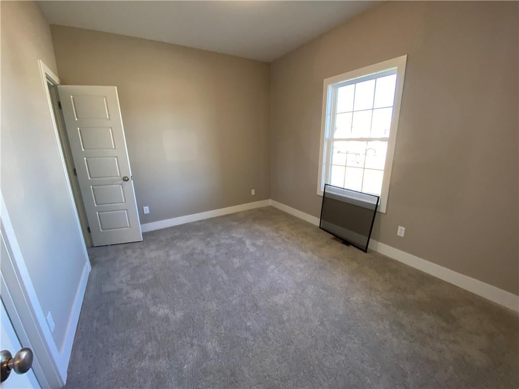 Photo 2 of 24 - 7470 N Lamar Drive