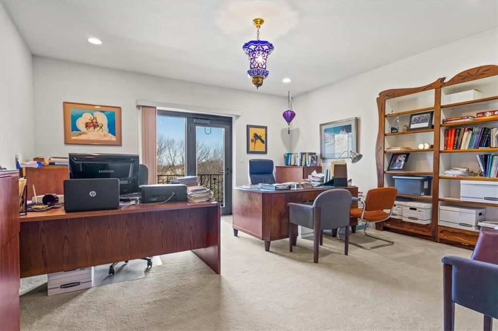 9800 N Revere Avenue — photo 35
