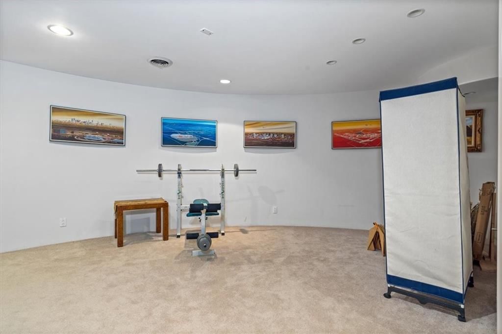 9800 N Revere Avenue — photo 38