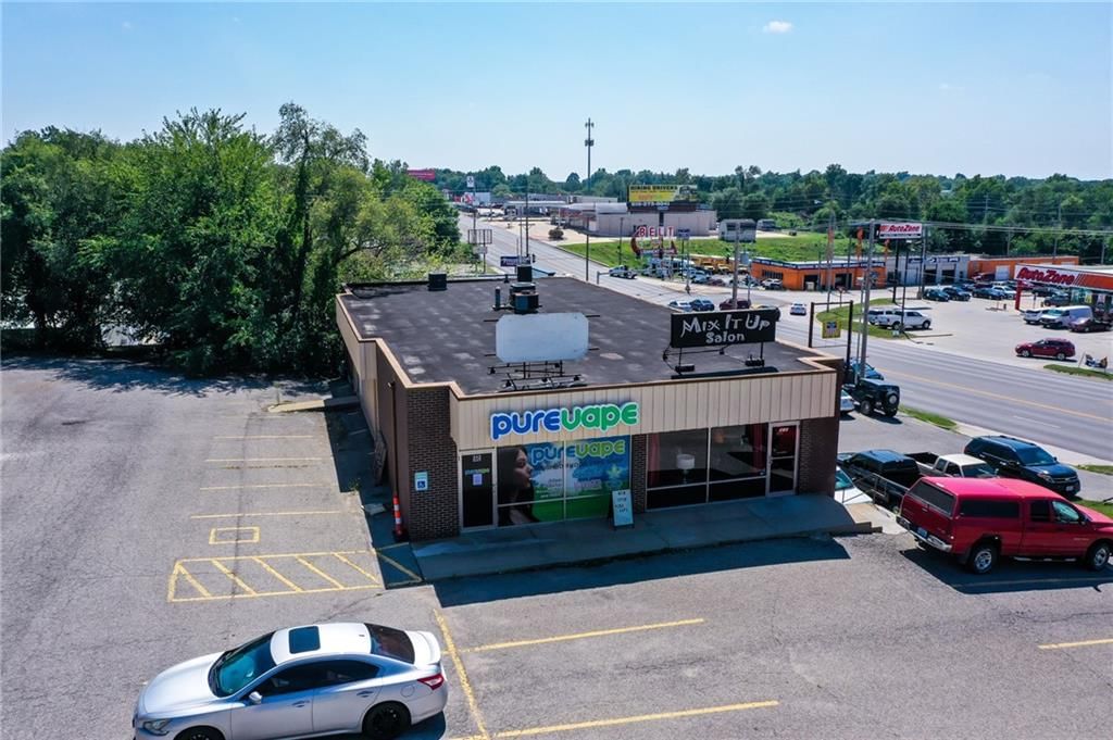 501-515 S Belt Highway, St Joseph, MO
