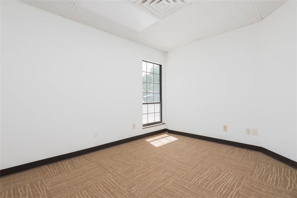 10644 W 87th Street — photo 12