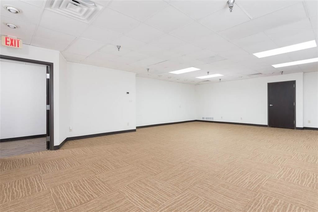 10644 W 87th Street — photo 14