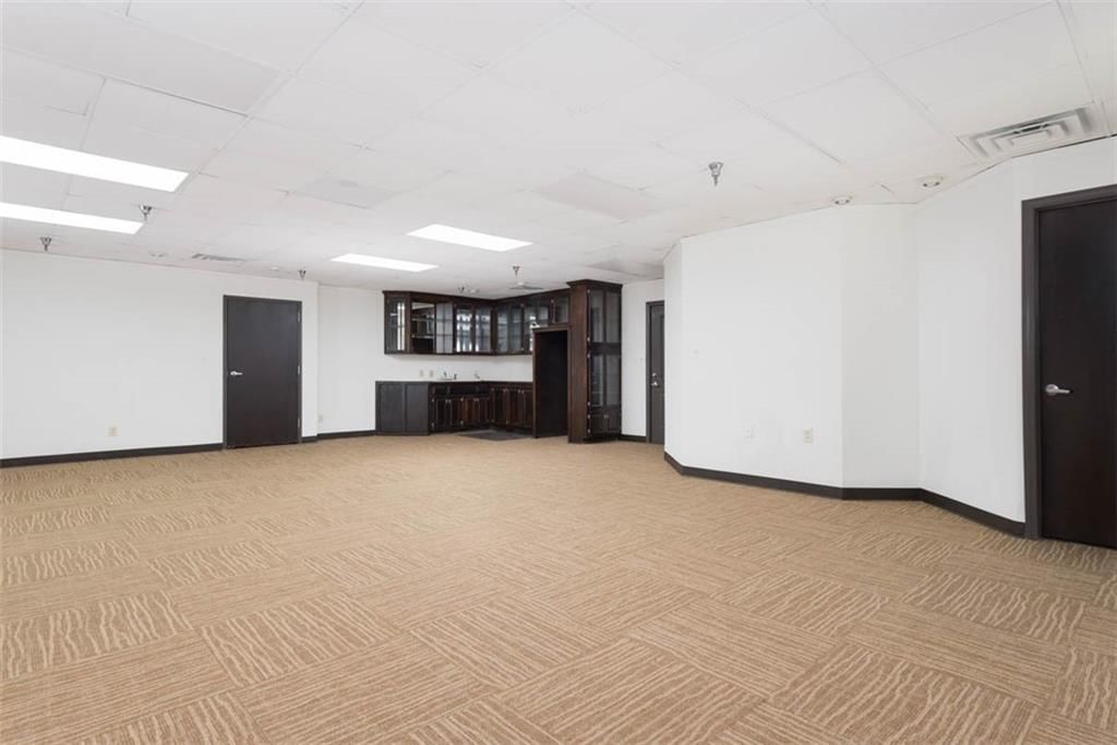 10644 W 87th Street — photo 16