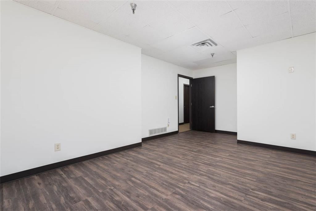 10652 W 87th Street — photo 7