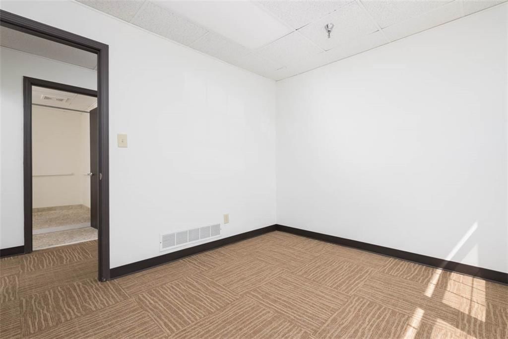 10652 W 87th Street — photo 10
