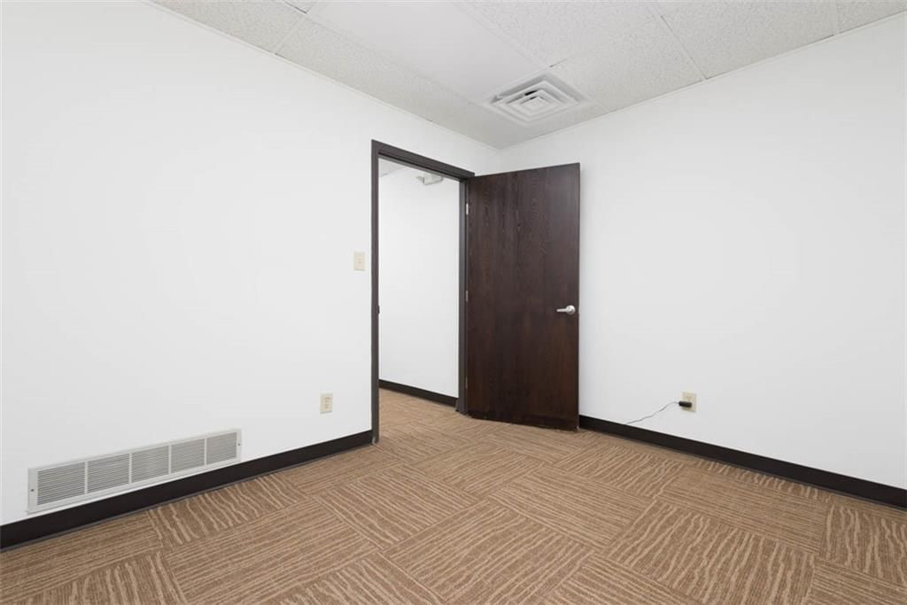 10652 W 87th Street — photo 12