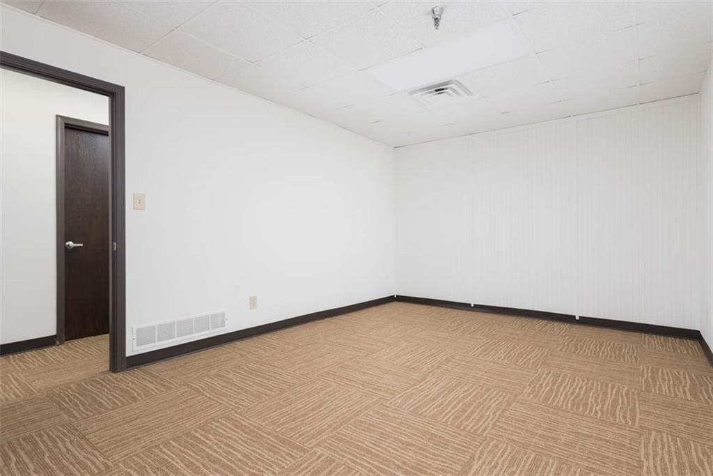10652 W 87th Street — photo 15