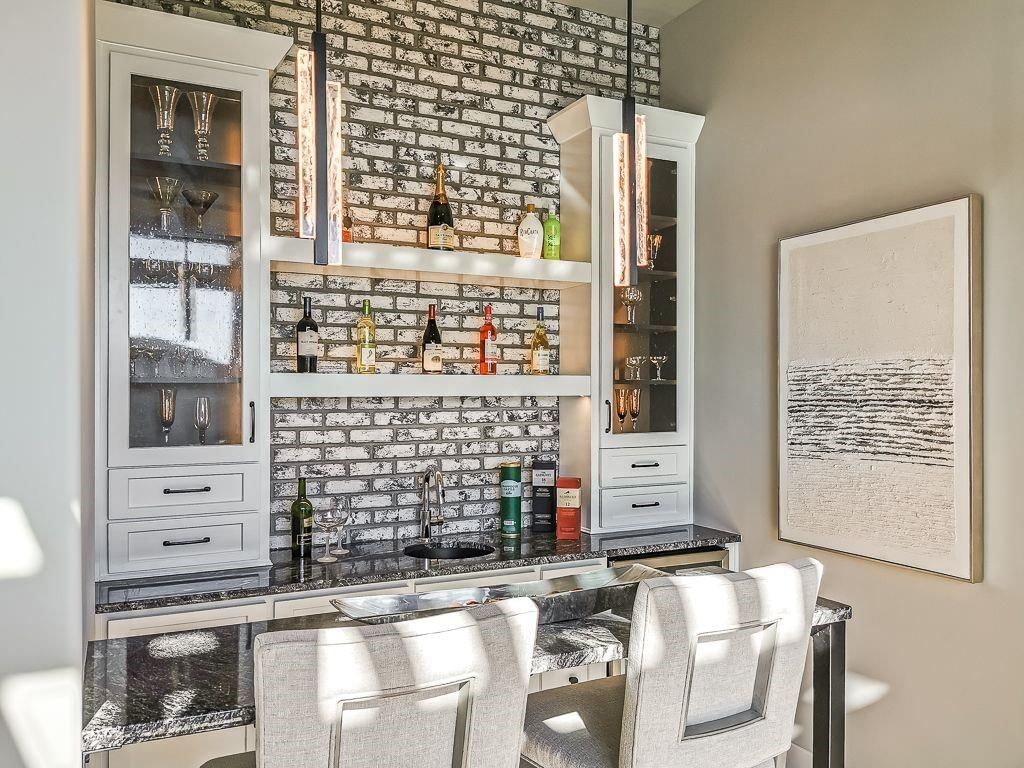 2908 NE 102nd Street — photo 13
