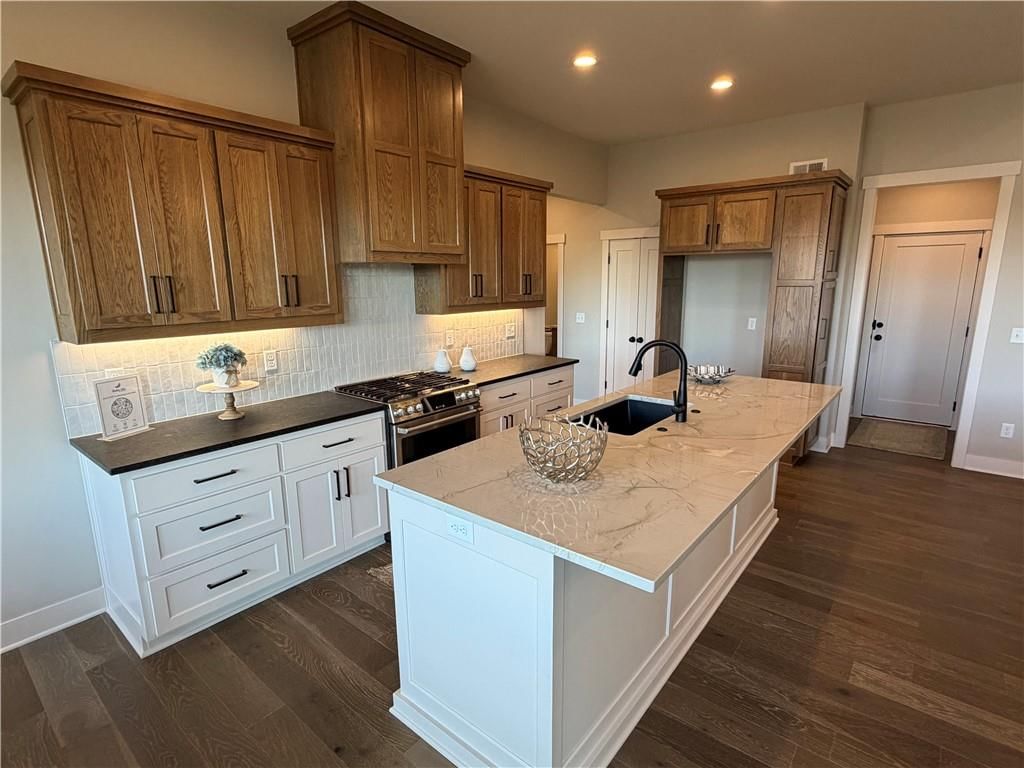 11606 S Zarda Drive — photo 9