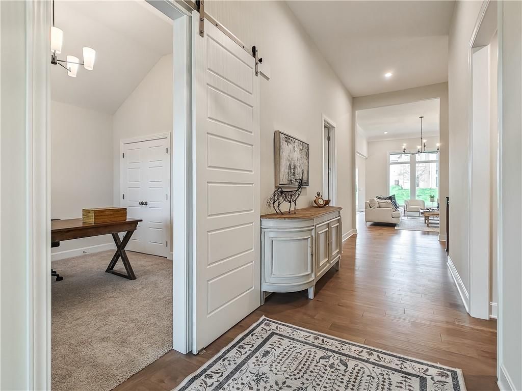 3903 W 158th Terrace — photo 8