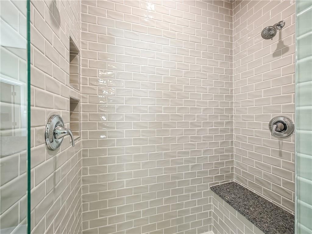 3903 W 158th Terrace — photo 30