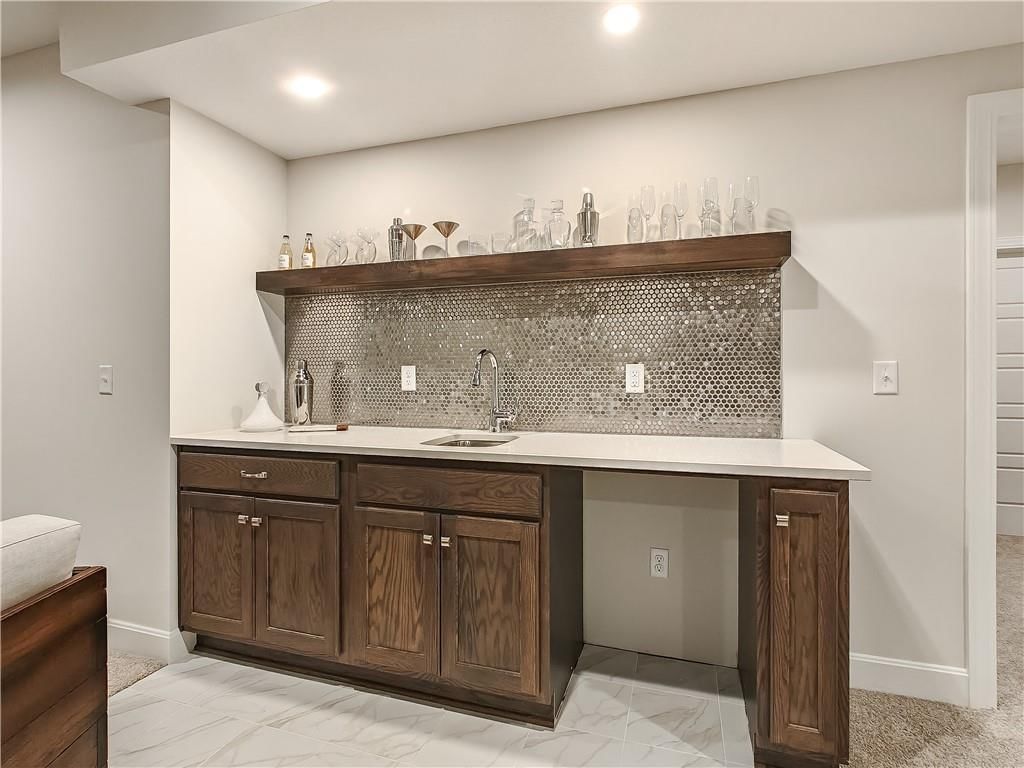 3903 W 158th Terrace — photo 39