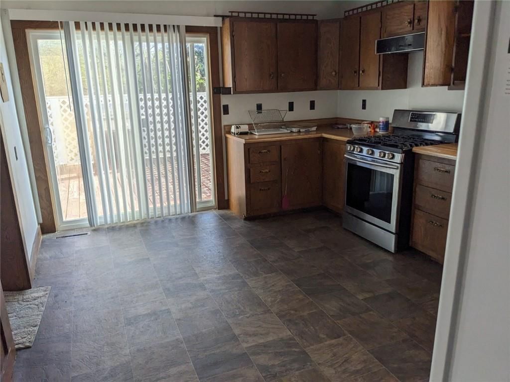 900 E Main Street — photo 5