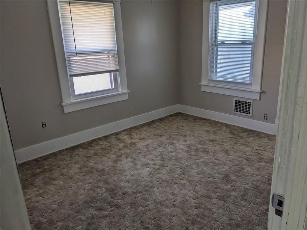 900 E Main Street — photo 11